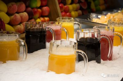 青島CBD美食地圖 精選13家網紅店，中西餐飲全攻略